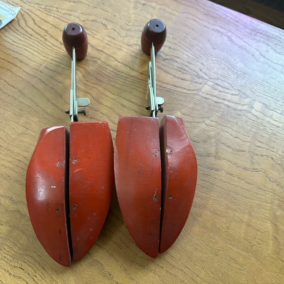 Vintage shoe stretchers - Picture 2 of 6